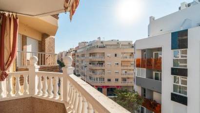 Återförsäljning - Apartment -
Torrevieja - Centro