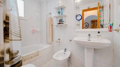 Återförsäljning - Apartment -
Torrevieja - El Acequión - Los Náufragos