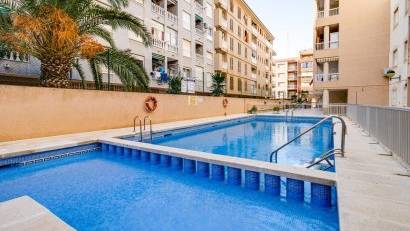 Återförsäljning - Apartment -
Torrevieja - El Acequión - Los Náufragos