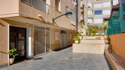 Återförsäljning - Apartment -
Torrevieja - El Acequión - Los Náufragos