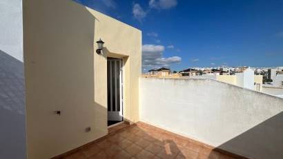 Resale - Quad House -
Villamartin - Panorama Golf