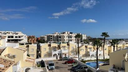 Resale - Quad House -
Villamartin - Panorama Golf