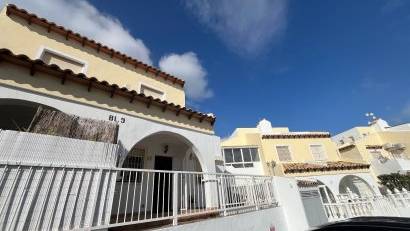 Resale - Quad House -
Villamartin - Panorama Golf