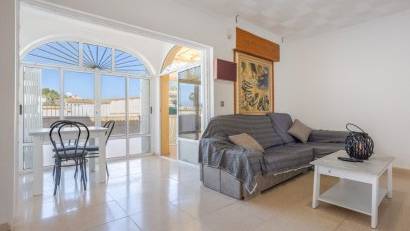 Återförsäljning - Detached villa -
Torrevieja - Urbanización San Luis