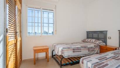 Återförsäljning - Detached villa -
Torrevieja - Urbanización San Luis