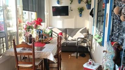 Återförsäljning - Apartment -
Los Montesinos - La Herrada