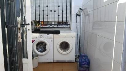 Återförsäljning - Apartment -
Los Montesinos - La Herrada