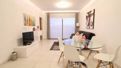 Återförsäljning - Apartment -
Orihuela Costa - La Zenia