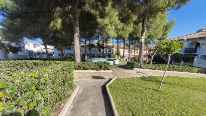 Resale - Bungalow -
Torrevieja - Lago jardin