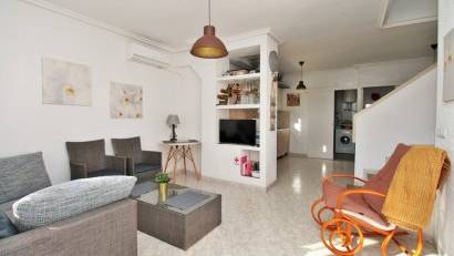 Resale - Apartment -
Playa Flamenca