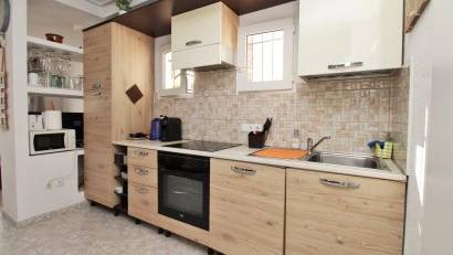 Resale - Apartment -
Playa Flamenca