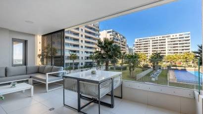 Återförsäljning - Apartment -
Torrevieja - Punta Prima