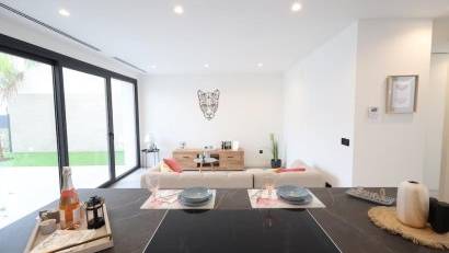 Återförsäljning - Villa -
Los Alcázares - Santa Rosalia Lake and Life Resort