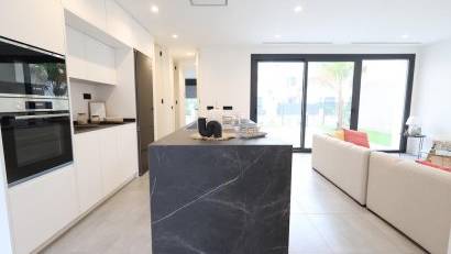 Återförsäljning - Villa -
Los Alcázares - Santa Rosalia Lake and Life Resort