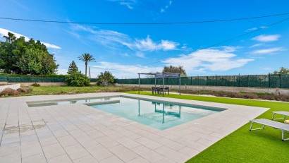 Återförsäljning - Villa -
Elche - Elche/Elx