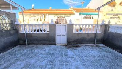 Återförsäljning - Bungalow -
Torrevieja - El Chaparral