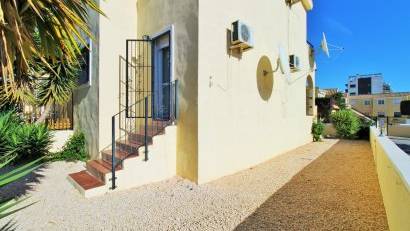 Reventa - Apartment -
Villamartin - Villamartín