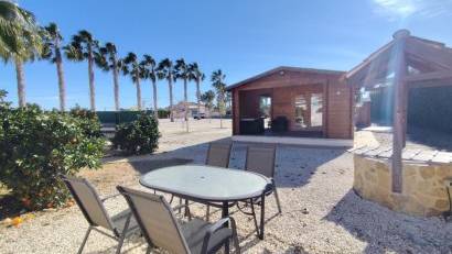 Resale - Villa -
El Mudamiento