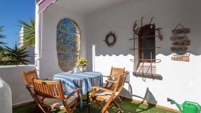 Återförsäljning - Semi detached -
Villamartin - Fortuna