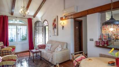 Återförsäljning - Semi detached -
Villamartin - Fortuna