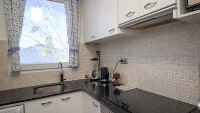 Återförsäljning - Semi detached -
Villamartin - Fortuna