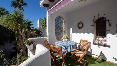 Återförsäljning - Semi detached -
Villamartin - Fortuna