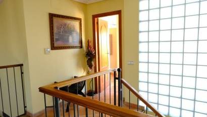 Återförsäljning - Villa -
Orihuela - Correntías Medias