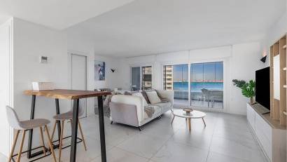 Återförsäljning - Apartment -
Torrevieja - Punta Prima