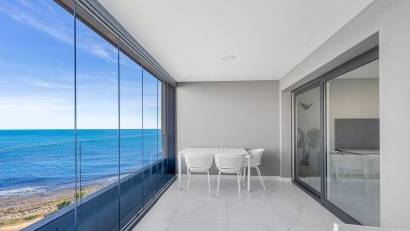 Återförsäljning - Apartment -
Torrevieja - Punta Prima