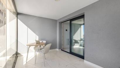 Återförsäljning - Apartment -
Torrevieja - Punta Prima