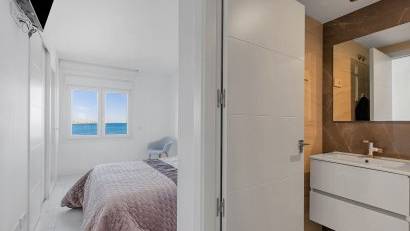 Återförsäljning - Apartment -
Torrevieja - Punta Prima
