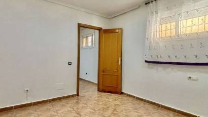 Återförsäljning - Villa -
Orihuela - Villamartín-Las Filipinas