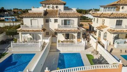 Återförsäljning - Quad House -
Orihuela Costa - Lomas de Cabo Roig