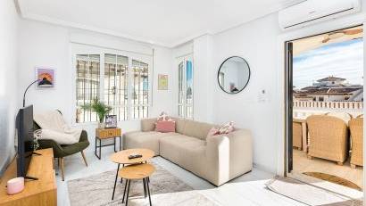 Återförsäljning - Quad House -
Orihuela Costa - Lomas de Cabo Roig