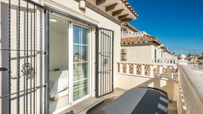 Återförsäljning - Quad House -
Orihuela Costa - Lomas de Cabo Roig