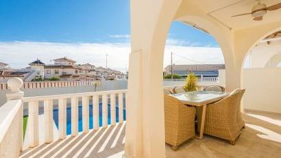 Återförsäljning - Quad House -
Orihuela Costa - Lomas de Cabo Roig