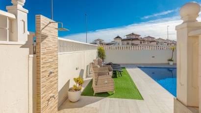 Återförsäljning - Quad House -
Orihuela Costa - Lomas de Cabo Roig