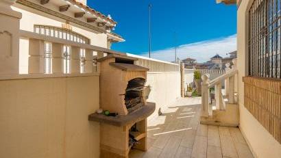 Återförsäljning - Quad House -
Orihuela Costa - Lomas de Cabo Roig