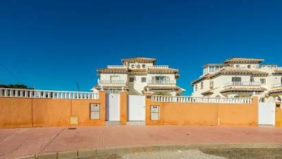 Återförsäljning - Quad House -
Orihuela Costa - Lomas de Cabo Roig