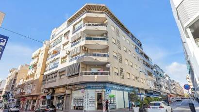 Återförsäljning - Apartment -
Torrevieja - Estacion de autobuses