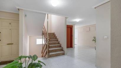 Återförsäljning - Apartment -
Torrevieja - Estacion de autobuses