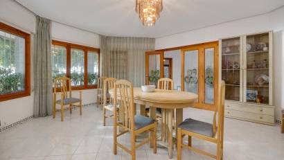 Reventa - Detached villa -
Santa Pola