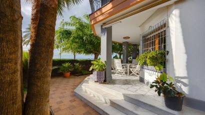 Reventa - Detached villa -
Santa Pola