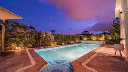 Reventa - Villa -
La Zenia