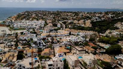 Reventa - Villa -
La Zenia