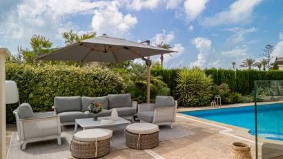 Reventa - Villa -
La Zenia