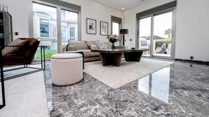 Reventa - Villa -
La Zenia