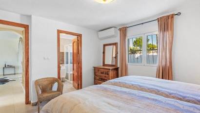 Återförsäljning - Villa -
Ciudad quesada - Rojales