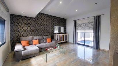 Reventa - Villa -
Pilar de la Horadada - Torre De La Horadada