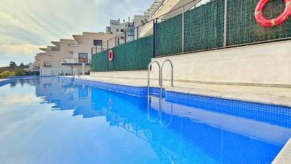 Återförsäljning - Apartment -
Orihuela Costa - Campoamor